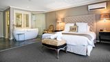 Best Western Sanctuary Inn Suite