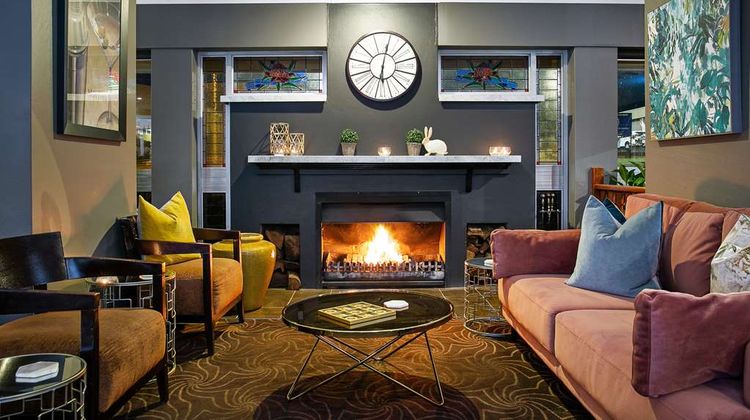 Best Western Sanctuary Inn Lobby