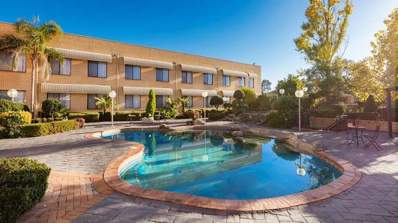 <b>Best Western Plus Garden City Hotel Pool</b>. Images powered by <a href="https://iceportal.shijigroup.com/" title="IcePortal" target="_blank">IcePortal</a>.
