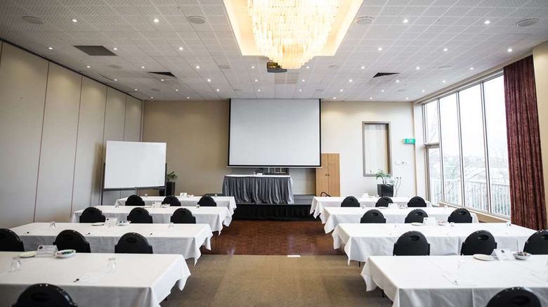 <b>Best Western Airport Motel & Conv Ctr Meeting</b>. Images powered by <a href="https://iceportal.shijigroup.com/" title="IcePortal" target="_blank">IcePortal</a>.