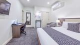 Best Western Airport Motel & Conv Ctr Room