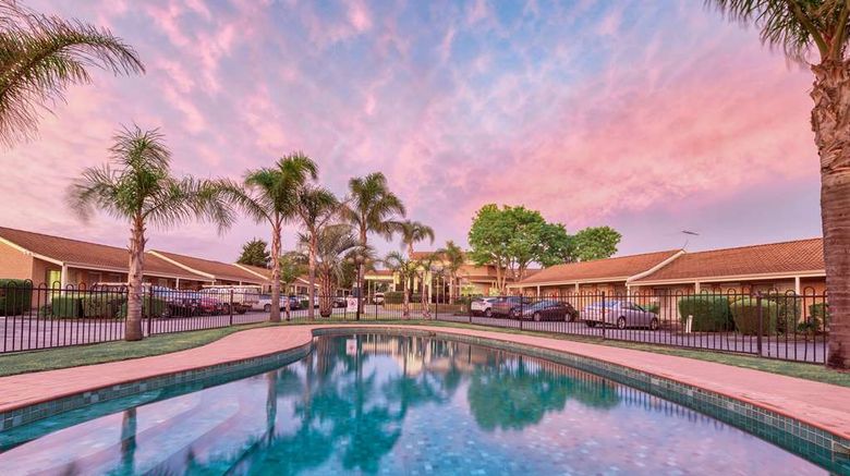 <b>Best Western Airport Motel & Conv Ctr Pool</b>. Images powered by <a href="https://iceportal.shijigroup.com/" title="IcePortal" target="_blank">IcePortal</a>.