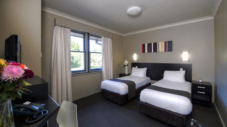 Best Western Blackbutt Inn Room