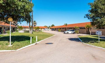 Hospitality Carnarvon, SureStay by BW