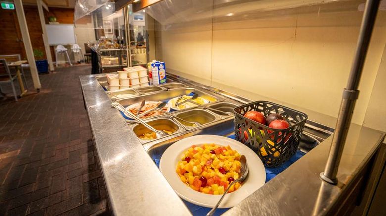 <b>Hospitality Carnarvon, SureStay by BW Restaurant</b>. Images powered by <a href="https://iceportal.shijigroup.com/" title="IcePortal" target="_blank">IcePortal</a>.