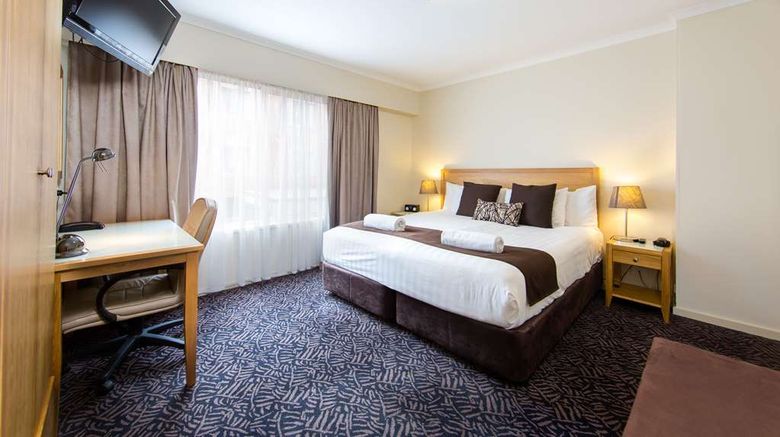 <b>Best Western Plus Hovell Tree Inn Room</b>. Images powered by <a href="https://iceportal.shijigroup.com/" title="IcePortal" target="_blank">IcePortal</a>.
