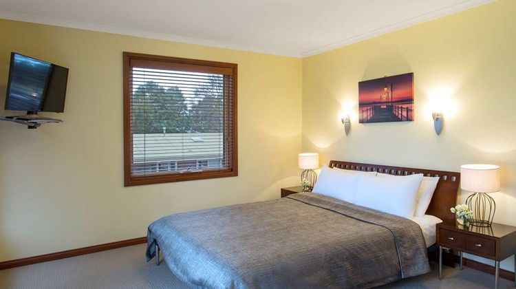 Best Western Colonial Village Motel Room