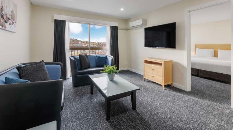 Best Western Hobart Suite
