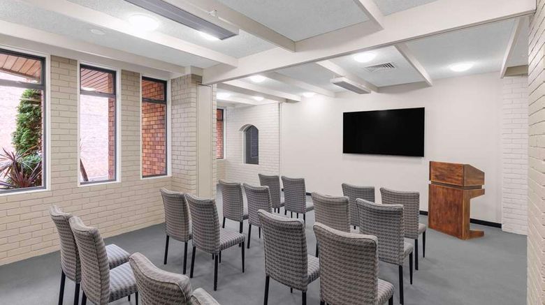 <b>Best Western Plus Launceston Meeting</b>. Images powered by <a href="https://iceportal.shijigroup.com/" title="IcePortal" target="_blank">IcePortal</a>.