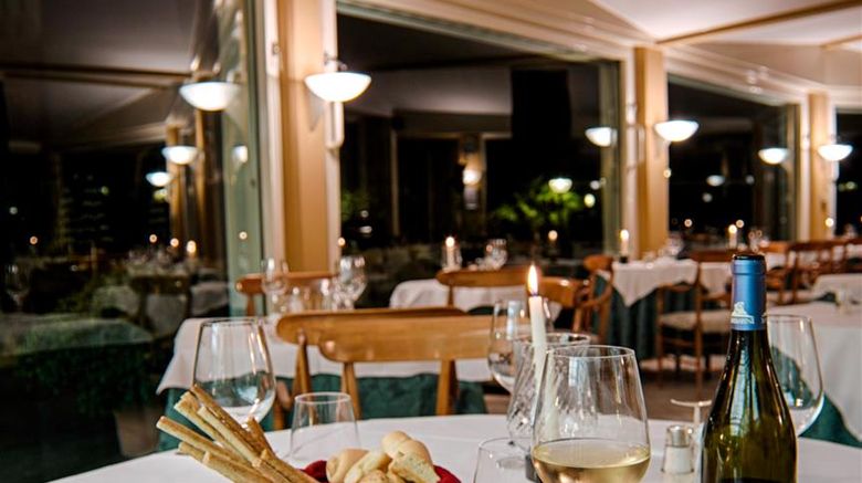 <b>Best Western Regina Elena Restaurant</b>. Images powered by <a href="https://iceportal.shijigroup.com/" title="IcePortal" target="_blank">IcePortal</a>.