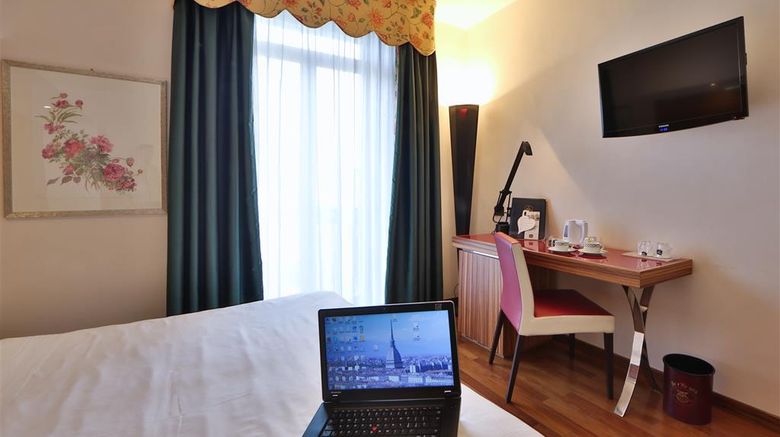 <b>Best Western Hotel Piemontese Room</b>. Images powered by <a href="https://iceportal.shijigroup.com/" title="IcePortal" target="_blank">IcePortal</a>.