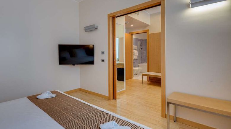<b>Best Western Plus Hotel Bologna Suite</b>. Images powered by <a href="https://iceportal.shijigroup.com/" title="IcePortal" target="_blank">IcePortal</a>.