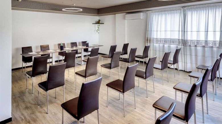 <b>Best Western Hotel Residence Italia Meeting</b>. Images powered by <a href="https://iceportal.shijigroup.com/" title="IcePortal" target="_blank">IcePortal</a>.