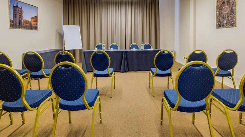 <b>Best Western Plus Hotel Farnese Meeting</b>. Images powered by <a href="https://iceportal.shijigroup.com/" title="IcePortal" target="_blank">IcePortal</a>.