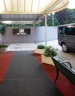 Jet Hotel, Sure Collection by BW