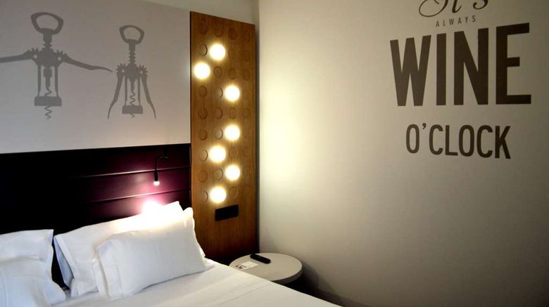 <b>Best Western Soave Hotel Room</b>. Images powered by <a href="https://iceportal.shijigroup.com/" title="IcePortal" target="_blank">IcePortal</a>.
