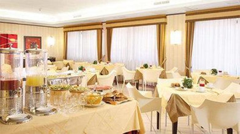 <b>Best Western Hotel I Triangoli Restaurant</b>. Images powered by <a href="https://iceportal.shijigroup.com/" title="IcePortal" target="_blank">IcePortal</a>.