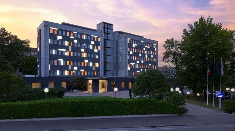 Best Western Park Hotel Continental Exterior