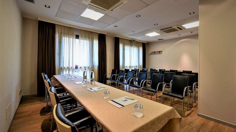 <b>Best Western Palace Inn Hotel Meeting</b>. Images powered by <a href="https://iceportal.shijigroup.com/" title="IcePortal" target="_blank">IcePortal</a>.