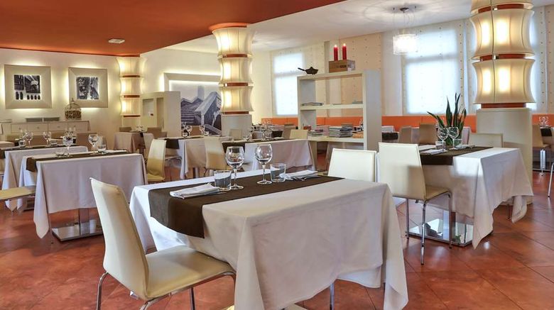 <b>Best Western Premier Hotel Galileo Restaurant</b>. Images powered by <a href="https://iceportal.shijigroup.com/" title="IcePortal" target="_blank">IcePortal</a>.