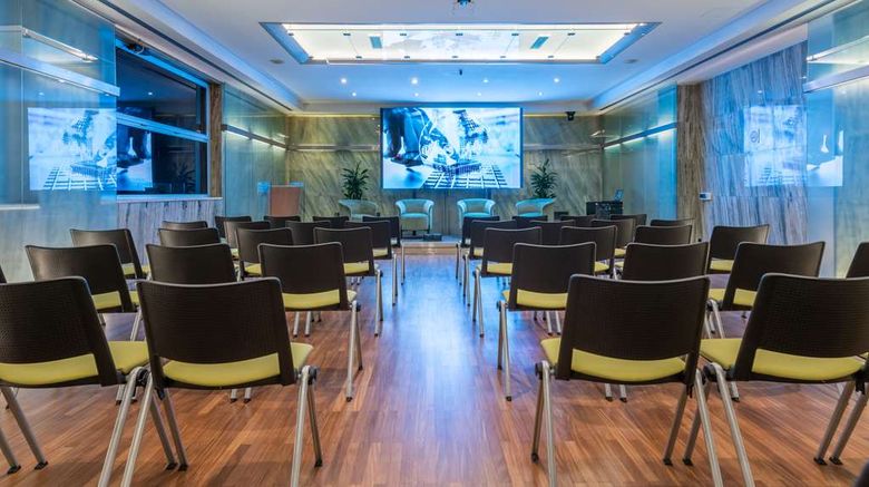 <b>Best Western Premier Hotel Royal Santina Meeting</b>. Images powered by <a href="https://iceportal.shijigroup.com/" title="IcePortal" target="_blank">IcePortal</a>.