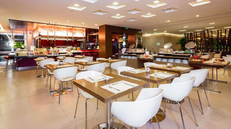 <b>Best Western Hotel Goldenmile Milan Restaurant</b>. Images powered by <a href="https://iceportal.shijigroup.com/" title="IcePortal" target="_blank">IcePortal</a>.