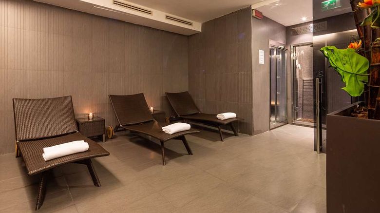 <b>Best Western Hotel Goldenmile Milan Spa</b>. Images powered by <a href="https://iceportal.shijigroup.com/" title="IcePortal" target="_blank">IcePortal</a>.