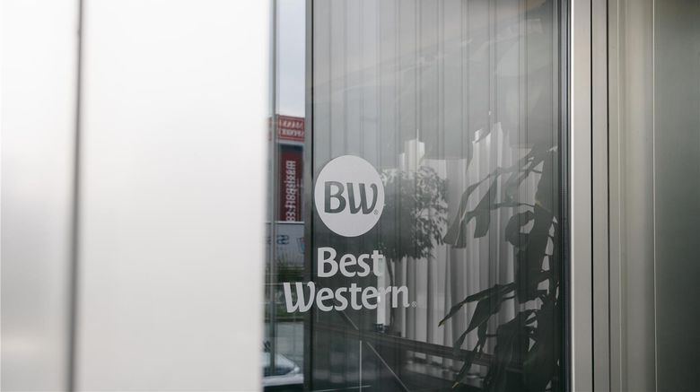<b>Best Western Hotel Goldenmile Milan Exterior</b>. Images powered by <a href="https://iceportal.shijigroup.com/" title="IcePortal" target="_blank">IcePortal</a>.