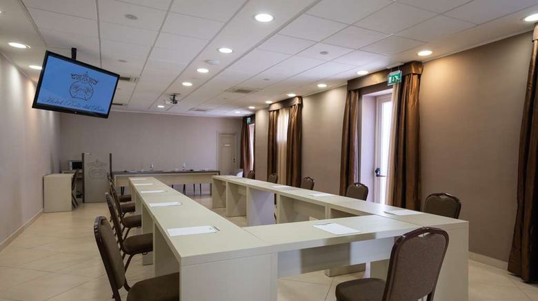 <b>Best Western Plus Hotel Perla del Porto Meeting</b>. Images powered by <a href="https://iceportal.shijigroup.com/" title="IcePortal" target="_blank">IcePortal</a>.
