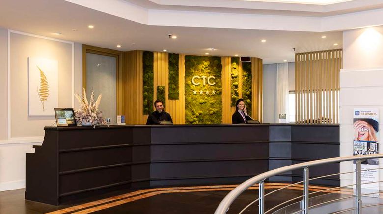 <b>Best Western CTC Hotel Verona Lobby</b>. Images powered by <a href="https://iceportal.shijigroup.com/" title="IcePortal" target="_blank">IcePortal</a>.