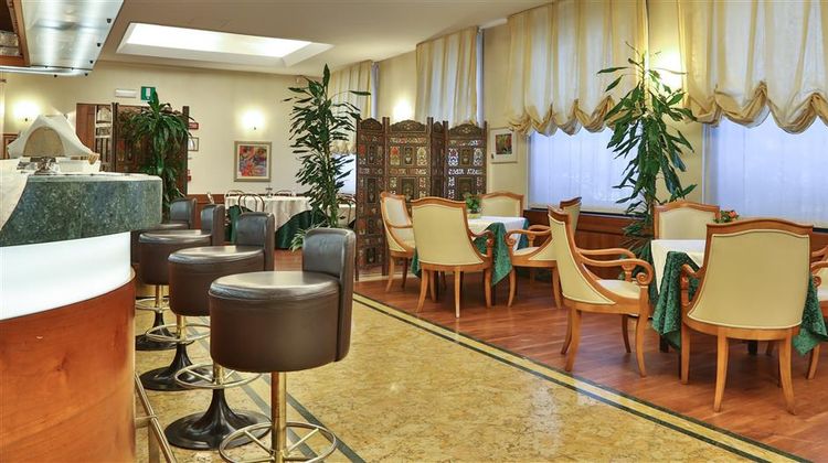 Hotel Mirage, Sure Collection by BW Restaurant