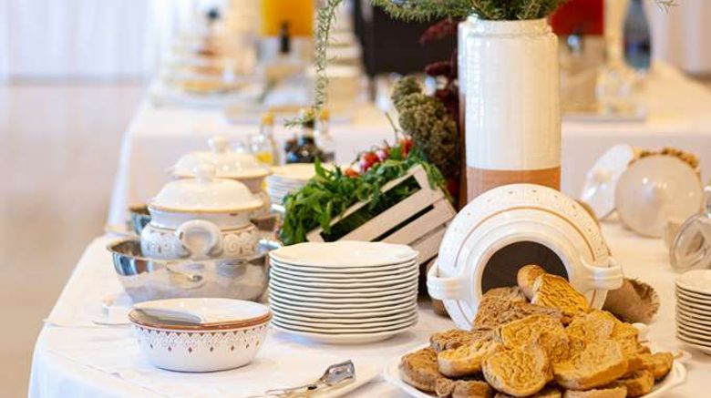 <b>Best Western Plus Leone Di Messapia Htl Restaurant</b>. Images powered by <a href="https://iceportal.shijigroup.com/" title="IcePortal" target="_blank">IcePortal</a>.