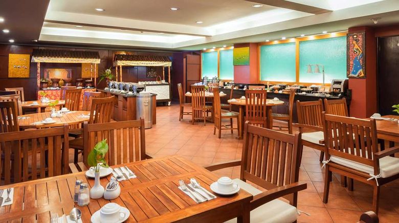 <b>Best Western Resort Kuta Restaurant</b>. Images powered by <a href="https://iceportal.shijigroup.com/" title="IcePortal" target="_blank">IcePortal</a>.