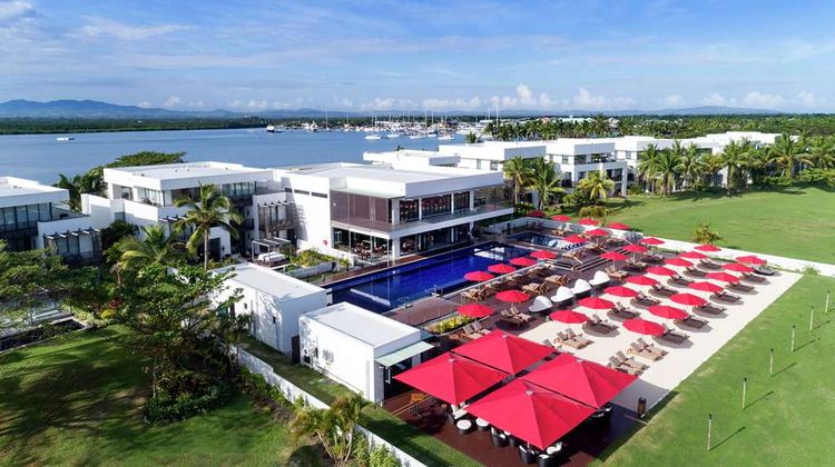 Hilton Fiji Beach Resort and Spa Exterior