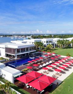 Hilton Fiji Beach Resort and Spa