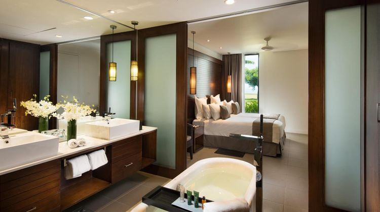 Hilton Fiji Beach Resort and Spa Room