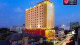 Best Western Plus Makassar Beach Beach