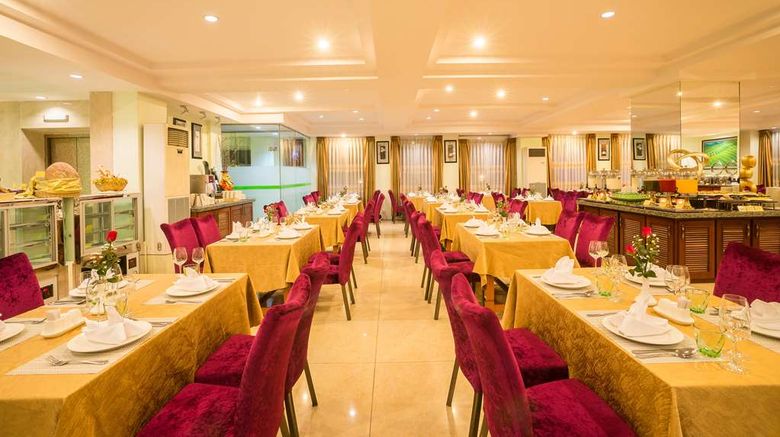 <b>Best Western Green Hill Hotel Restaurant</b>. Images powered by <a href="https://iceportal.shijigroup.com/" title="IcePortal" target="_blank">IcePortal</a>.