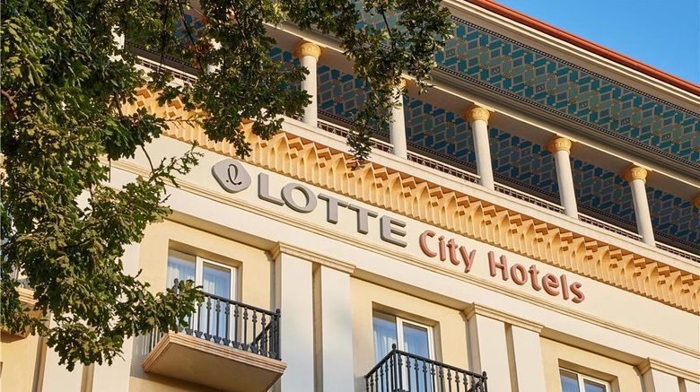 <b>Lotte City Hotel Tashkent Exterior</b>. Images powered by <a href="https://iceportal.shijigroup.com/" title="IcePortal" target="_blank">IcePortal</a>.