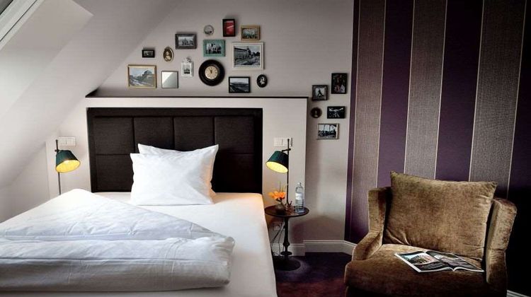 SYTE Hotel Mannheim Room