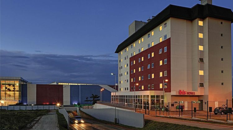 Ibis Londrina Exterior