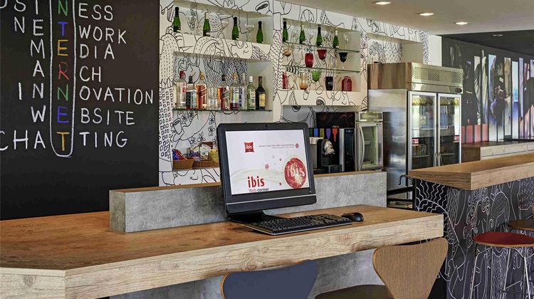Ibis Londrina Other