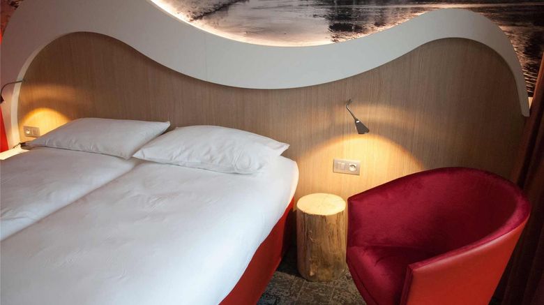 <b>ibis Styles Saint Malo Port Room</b>. Images powered by <a href="https://iceportal.shijigroup.com/" title="IcePortal" target="_blank">IcePortal</a>.