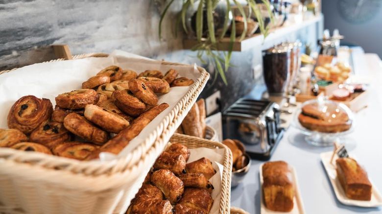 <b>ibis Styles Saint Malo Port Restaurant</b>. Images powered by <a href="https://iceportal.shijigroup.com/" title="IcePortal" target="_blank">IcePortal</a>.