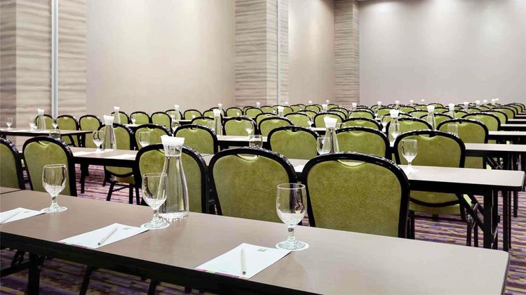 Ibis Styles Jakarta Mangga Dua Square Meeting