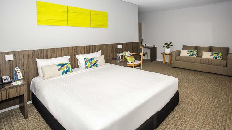 ibis Styles The Entrance Room