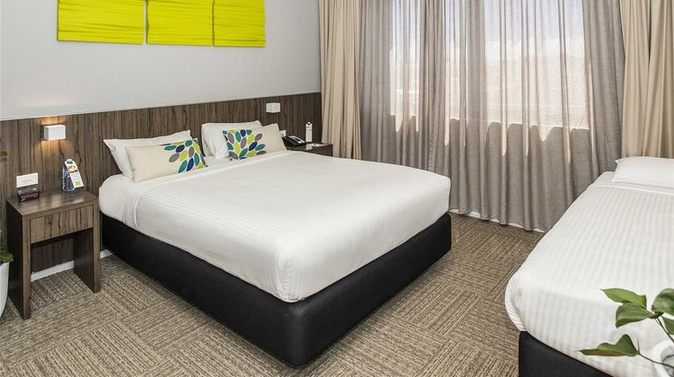 ibis Styles The Entrance Room
