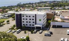ibis Styles The Entrance
