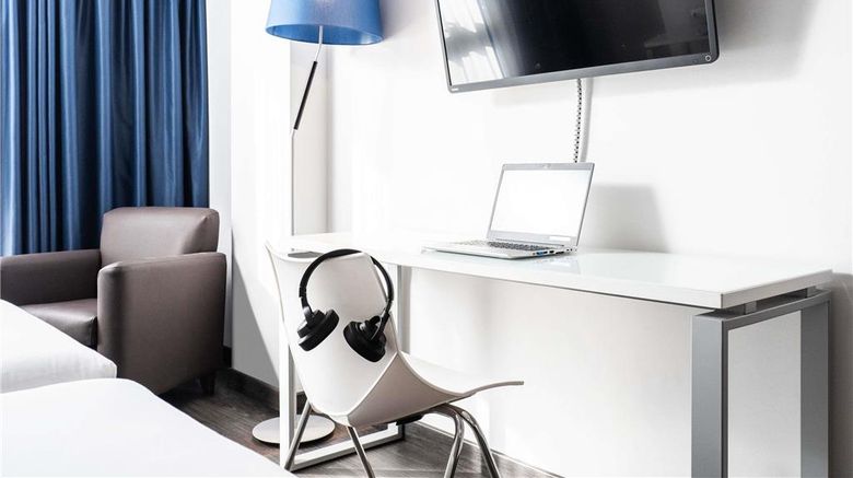 <b>Hotel ibis Styles A Coruna Room</b>. Images powered by <a href="https://iceportal.shijigroup.com/" title="IcePortal" target="_blank">IcePortal</a>.