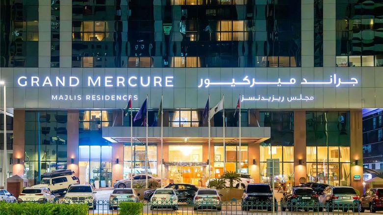 <b>Majlis Grand Mercure Residence Abu Dhabi Exterior</b>. Images powered by <a href="https://iceportal.shijigroup.com/" title="IcePortal" target="_blank">IcePortal</a>.